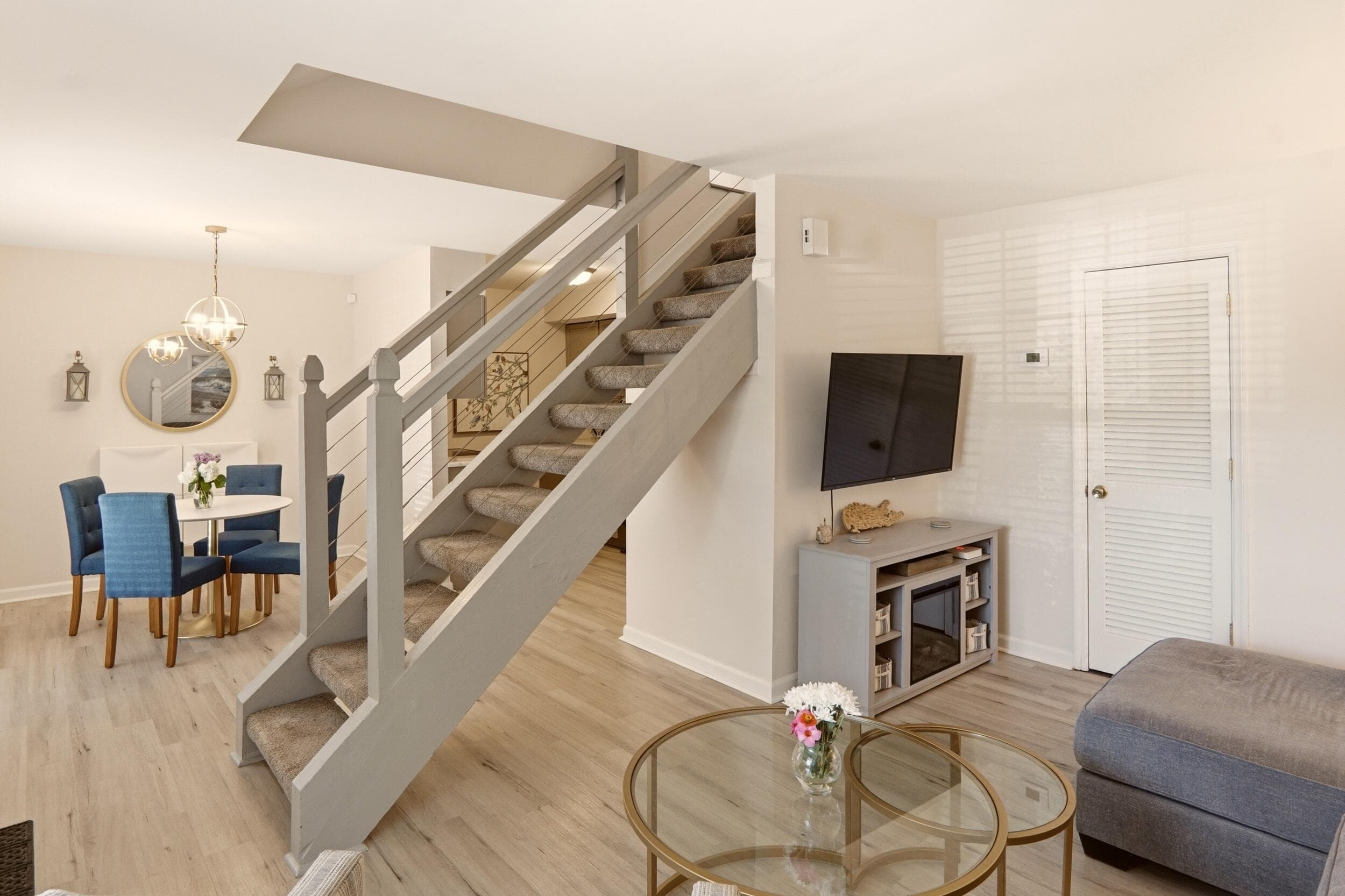 2494 Etiwan Avenue Unit J-2, Charleston